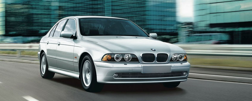 Замена датчика частоты вращения коленвала BMW 5 (E39) 4.4 540i 286 л.с. 1997-2003