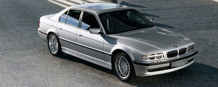 Замена решётки радиатора BMW 7 (E38) 3.5 735i 238 л.с. 1998-2002